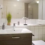 Seeschloss, App 18, Direkt An Der Strandpromenade, Toplage Apartamento *