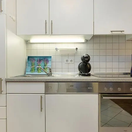 Seeschloss, App 18, Direkt An Der Strandpromenade, Toplage *