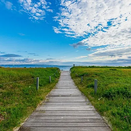 Seeschloss, App 18, Direkt An Der Strandpromenade, Toplage * Binz